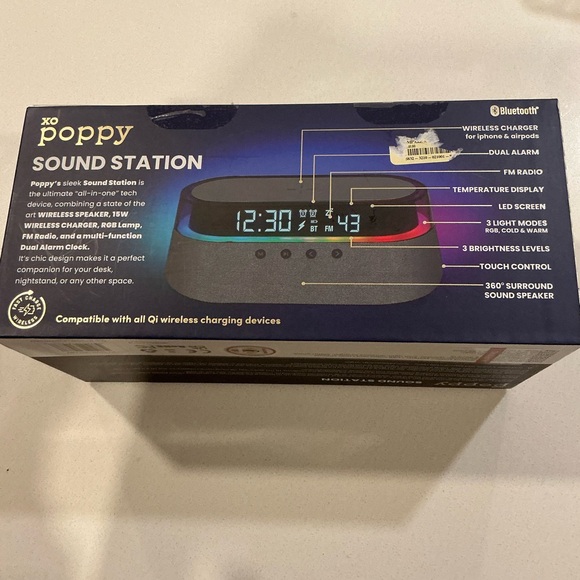 Large Bluetooth speaker - Picture 2 of 3